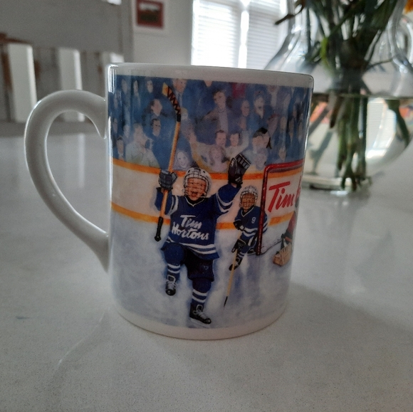 Tim horton coffee cup winning gold - Picture 1 of 6